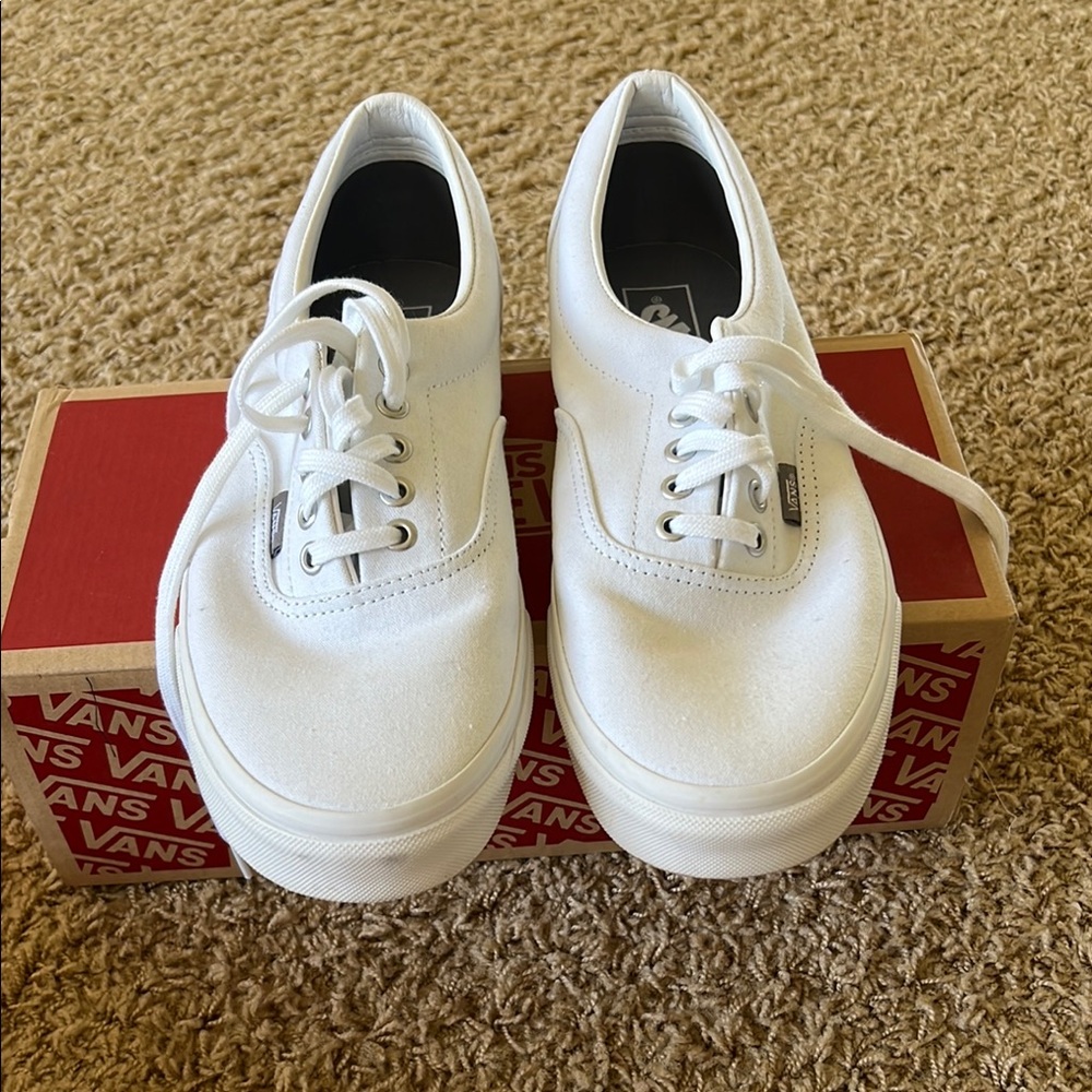 Vans White Canvas Sneakers Classic Low-Top Design